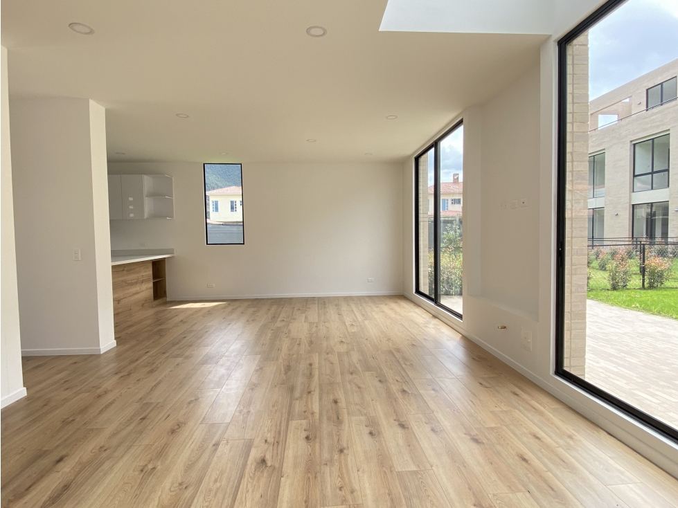 Casa en venta en Chuntame, Cajicá · foto 2 de 22