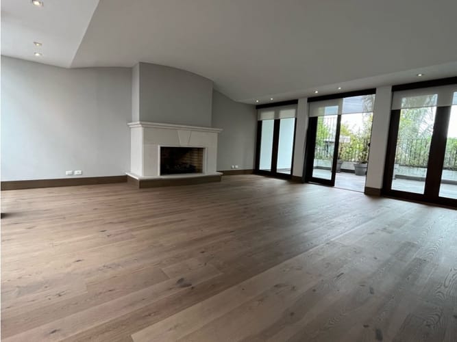 Casa de 3 alcobas en venta en Santa Ana Oriental, Bogotá, 577 m² · foto 2 de 23