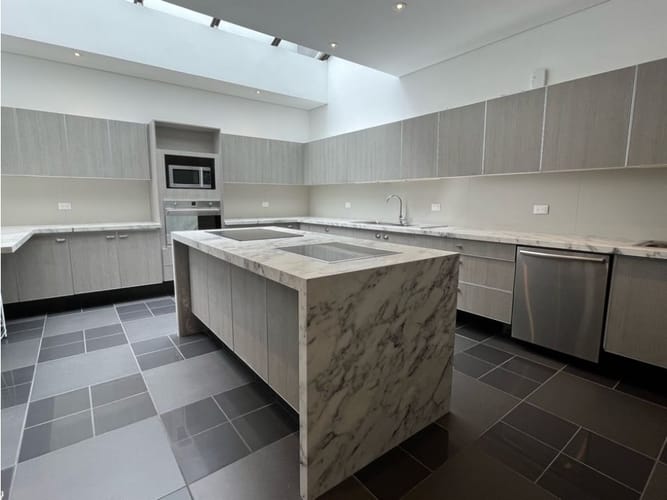 Casa de 3 alcobas en venta en Santa Ana Oriental, Bogotá, 577 m² · foto 11 de 23