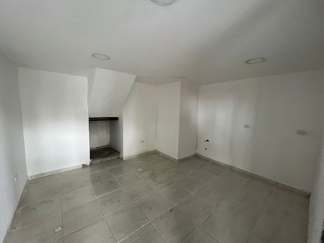 Local en arriendo en Ciudad Jardin, Pereira, 13 m² · foto 3 de 4