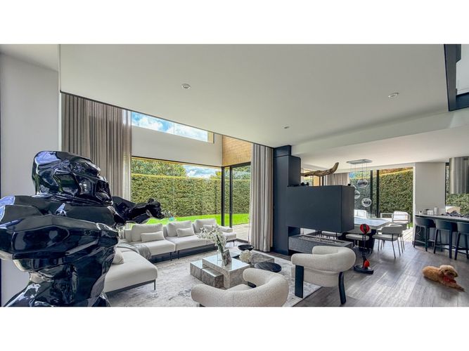 Casa de 4 alcobas en arriendo en Montana, Cota, 224 m² · foto 2 de 24