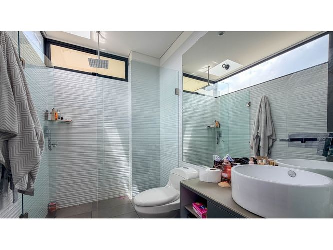 Casa de 4 alcobas en arriendo en Montana, Cota, 224 m² · foto 14 de 24