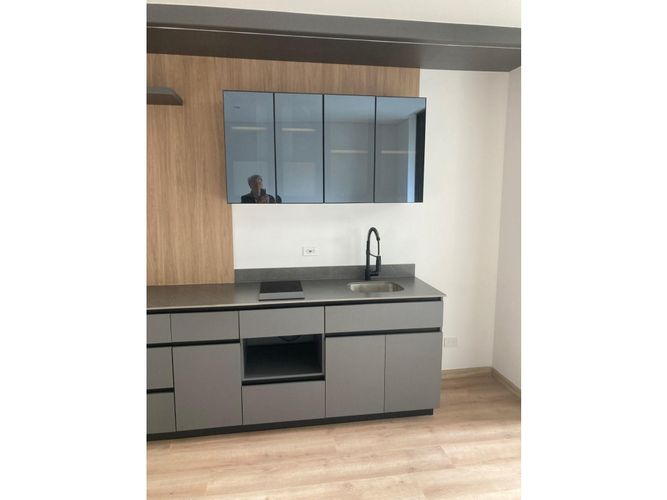 Apartaestudio en venta en Chico Norte, Bogotá, 33 m² · foto 2 de 14