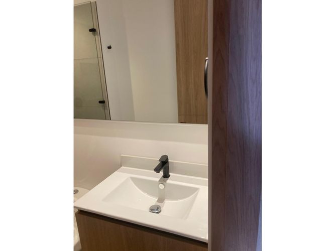 Apartaestudio en venta en Chico Norte, Bogotá, 33 m² · foto 5 de 14