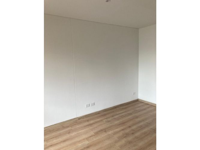 Apartaestudio en venta en Chico Norte, Bogotá, 33 m² · foto 6 de 14
