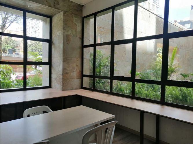 Apartaestudio en venta en Chico Norte, Bogotá, 33 m² · foto 11 de 14