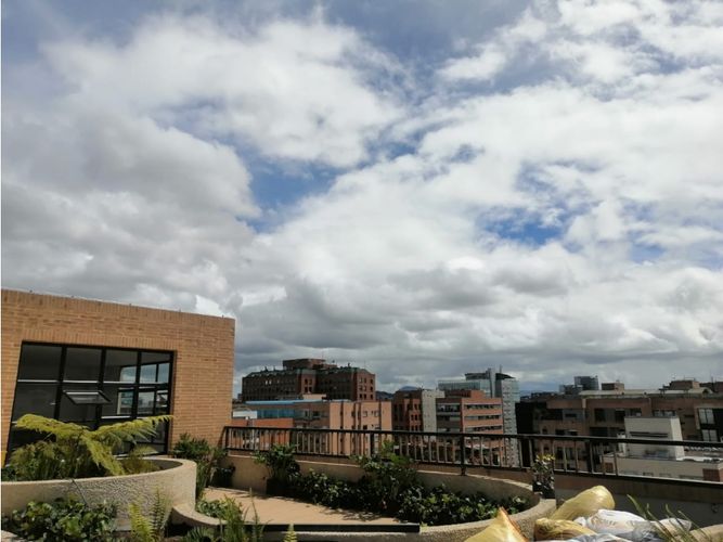 Apartaestudio en venta en Chico Norte, Bogotá, 33 m² · foto 13 de 14