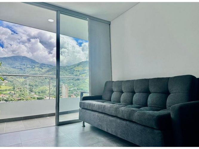 Apartaestudio en venta en Calle Larga, Sabaneta, 48 m² · foto 2 de 16