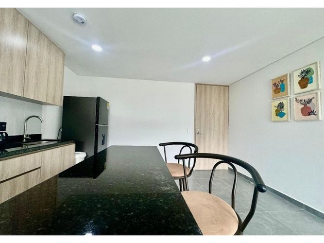 Apartaestudio en venta en Calle Larga, Sabaneta, 48 m² · foto 3 de 16