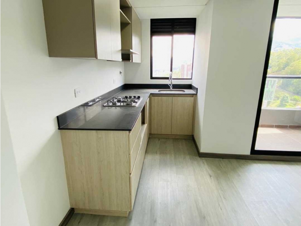 Apartamento en venta en Las Palmas, Medellín · foto 2 de 22