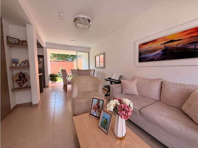 Casa de 3 alcobas en venta en Alfaguara, Jamundí, 112 m² · foto 11 de 14