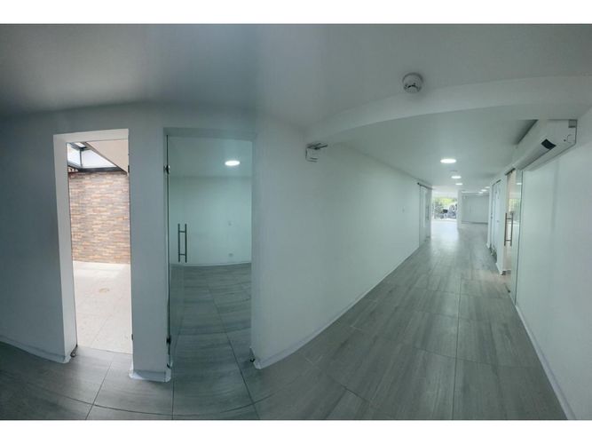Local en arriendo en San Marcos, Envigado, 177 m² · foto 3 de 10