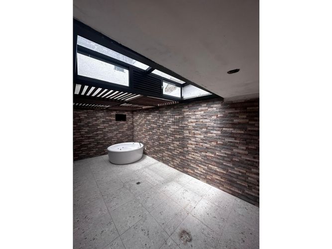 Local en arriendo en San Marcos, Envigado, 177 m² · foto 10 de 10
