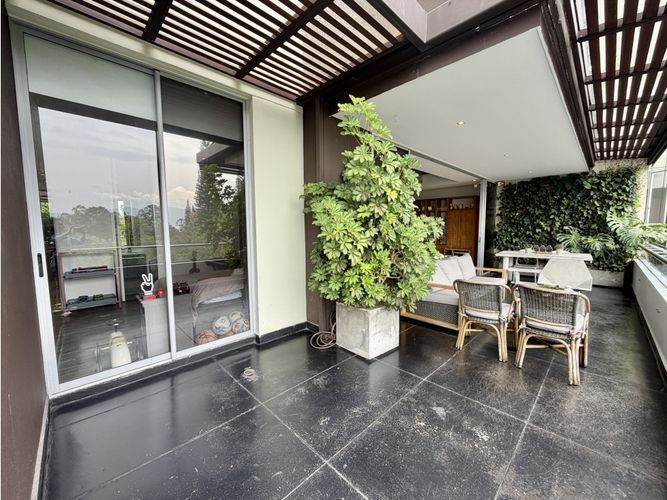 Apartamento de 3 alcobas en venta en Los Balsos, Medellín, 270 m² · foto 5 de 22