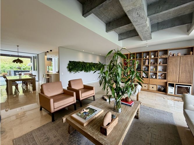 Apartamento de 3 alcobas en venta en Los Balsos, Medellín, 270 m² · foto 8 de 22
