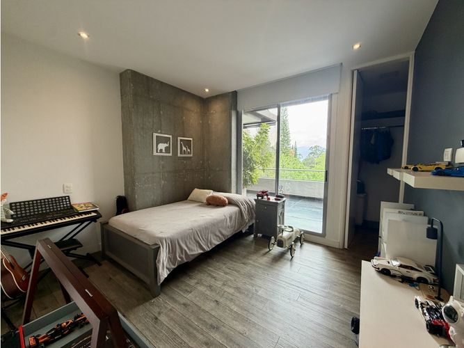 Apartamento de 3 alcobas en venta en Los Balsos, Medellín, 270 m² · foto 22 de 22