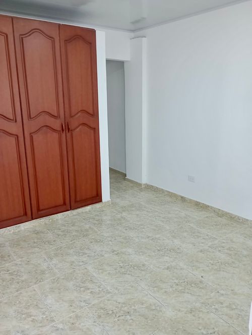 Apartaestudio en arriendo en Departamental, Cali, 30 m² · foto 3 de 8