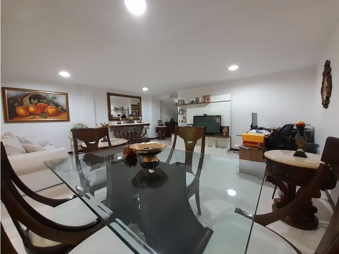 Casa de 4 alcobas en venta en Mesa, Envigado, 161 m² · foto 4 de 11
