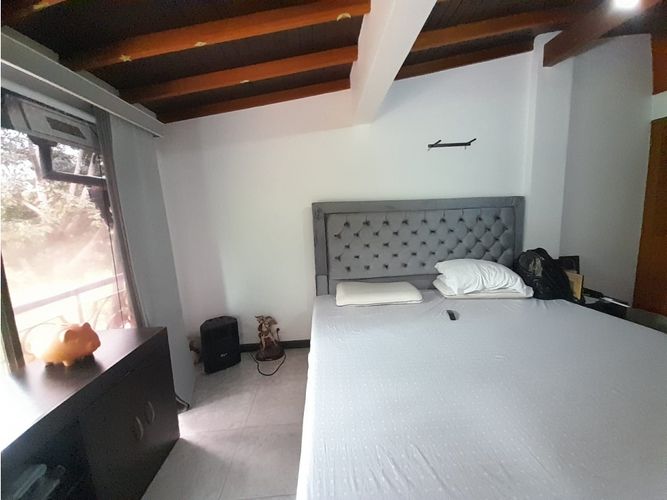 Casa de 4 alcobas en venta en Mesa, Envigado, 161 m² · foto 8 de 11