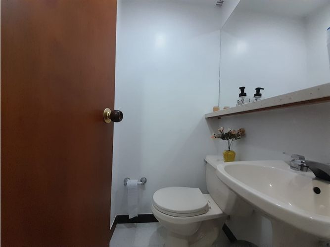 Casa de 4 alcobas en venta en Mesa, Envigado, 161 m² · foto 9 de 11