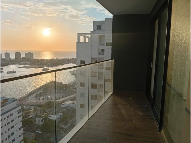 Apartamento en arriendo en Manga, Cartagena · foto 3 de 24