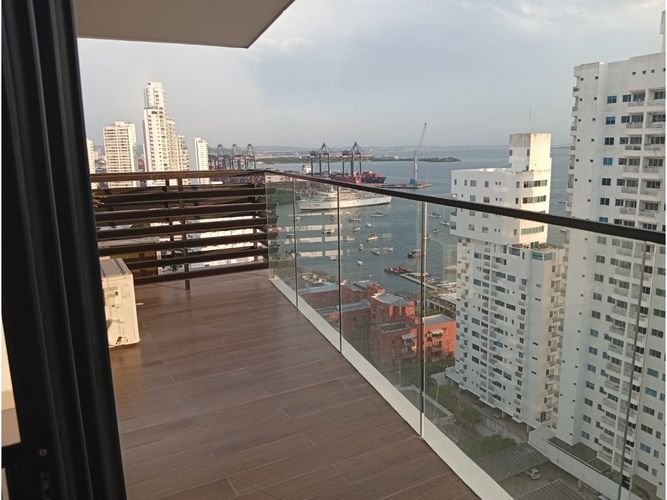 Apartamento en arriendo en Manga, Cartagena · foto 4 de 24