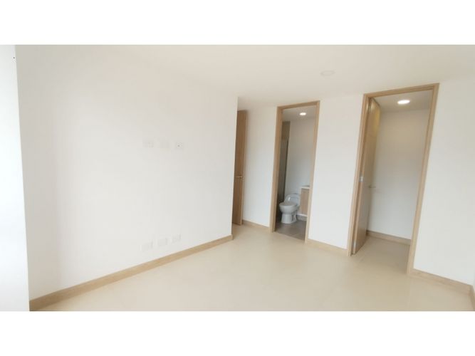 Apartamento de 3 alcobas en arriendo en Lorena, Medellín, 90 m² · foto 7 de 20