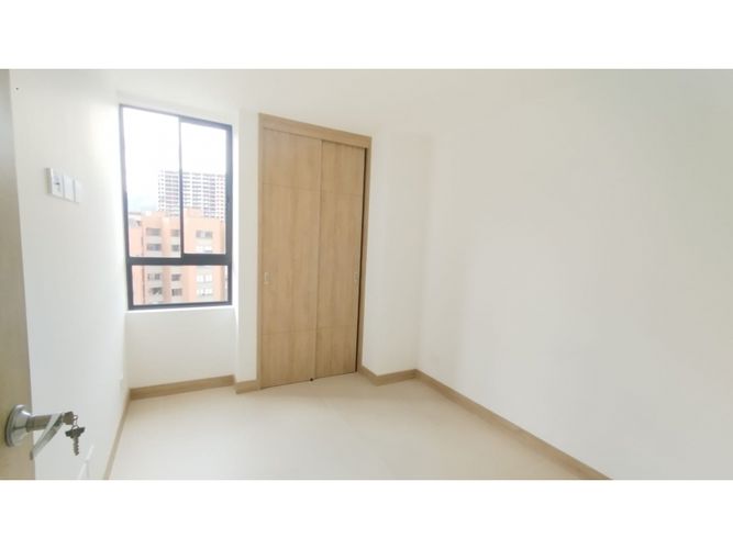 Apartamento de 3 alcobas en arriendo en Lorena, Medellín, 90 m² · foto 15 de 20
