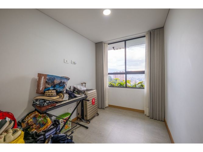 Apartamento en venta en El Poblado, Medellín · foto 13 de 24