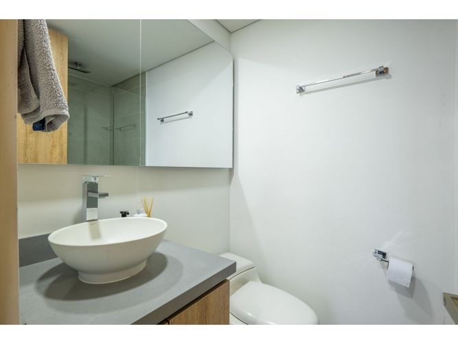 Apartamento en venta en El Poblado, Medellín · foto 15 de 24