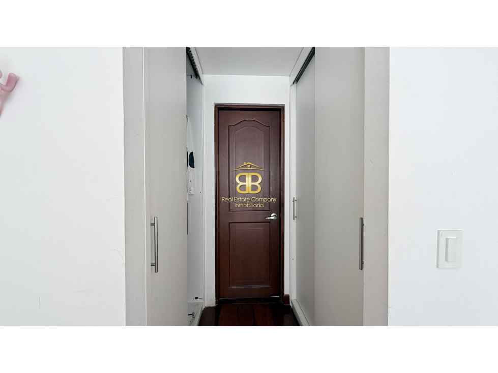 Apartamento en venta en Chicó Navarra, Bogotá · foto 17 de 24