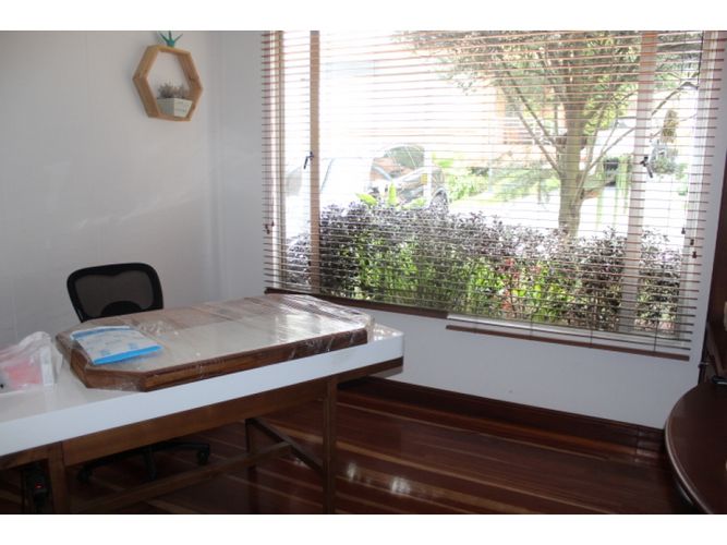 Casa de 3 alcobas en venta en Cerros De Suba, Bogotá, 266 m² · foto 10 de 23