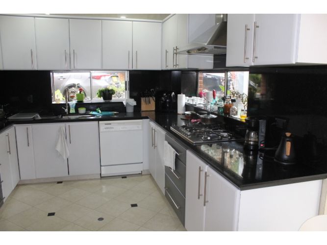 Casa de 3 alcobas en venta en Cerros De Suba, Bogotá, 266 m² · foto 21 de 23