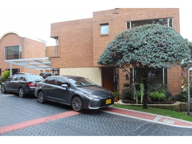 Casa de 3 alcobas en venta en Cerros De Suba, Bogotá, 266 m² · foto 23 de 23