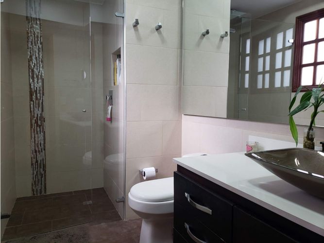 Casa de 4 alcobas en venta en Sotileza, Bogotá, 265 m² · foto 15 de 24