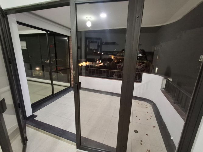 Apartamento de 3 alcobas en venta en Cabecera Del Llano, Bucaramanga, 133 m² · foto 9 de 24