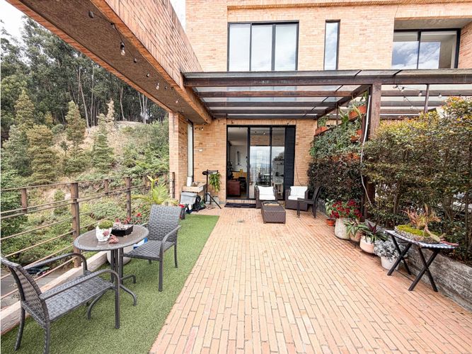 Apartamento de 1 alcoba en venta en El Castillo Chapinero, Bogotá, 73 m² · foto 3 de 20