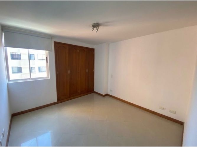 Apartamento de 3 alcobas en arriendo en Las Acacias, Medellín, 100 m² · foto 3 de 15