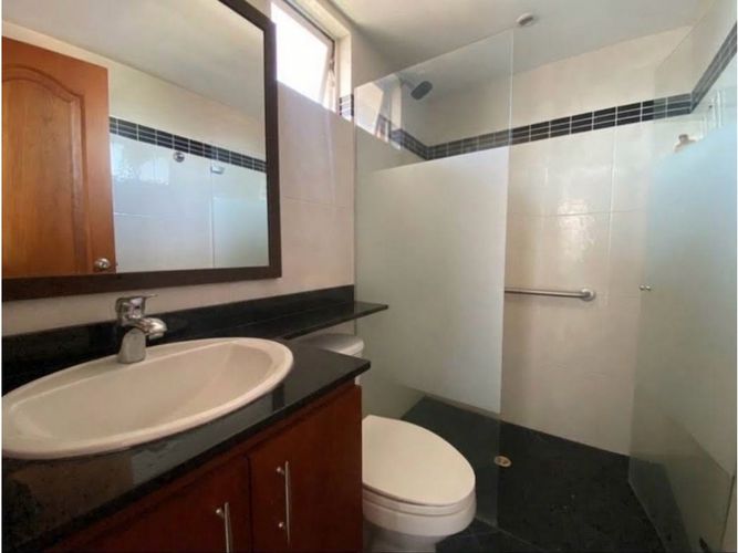 Apartamento de 3 alcobas en arriendo en Las Acacias, Medellín, 100 m² · foto 8 de 15