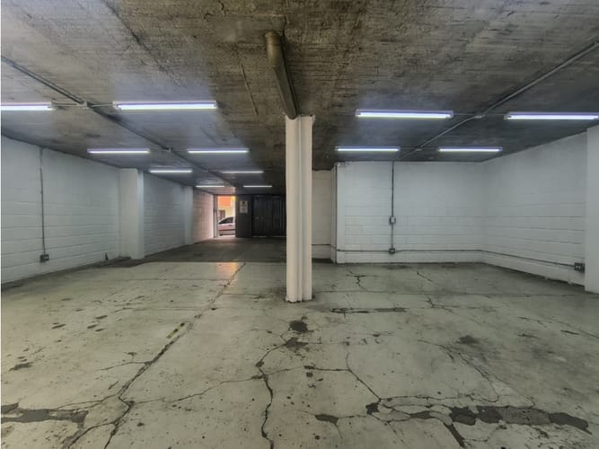Local en arriendo en San Juan Bautista, Itagüí, 120 m² · foto 9 de 15