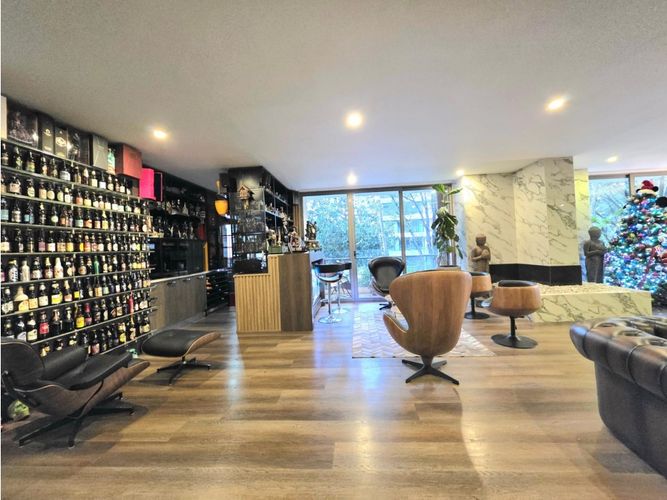 Apartamento de 4 alcobas en venta en Chico, Bogotá, 320 m² · foto 3 de 24
