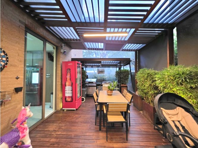 Apartamento de 4 alcobas en venta en Chico, Bogotá, 320 m² · foto 11 de 24