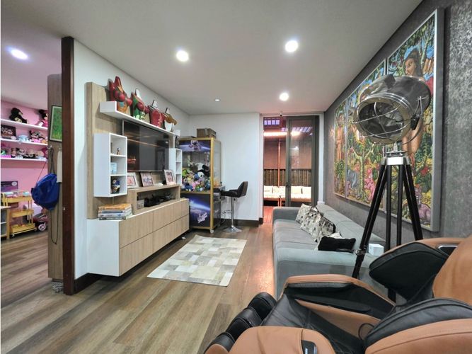 Apartamento de 4 alcobas en venta en Chico, Bogotá, 320 m² · foto 14 de 24