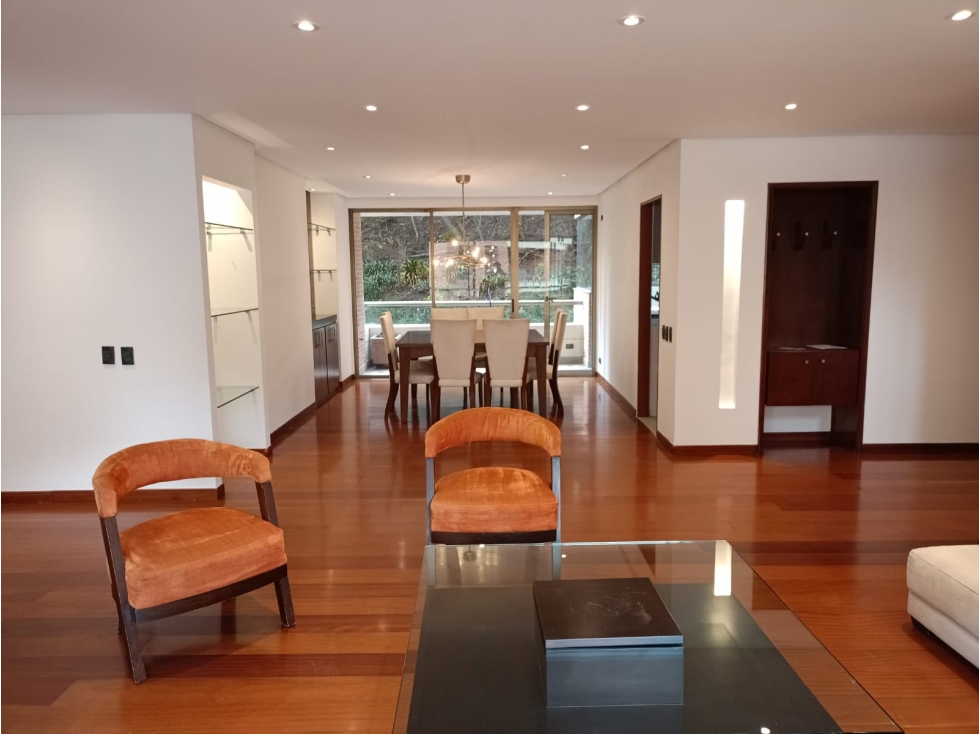 Apartamento en venta en Bella Suiza, Bogotá · foto 2 de 24