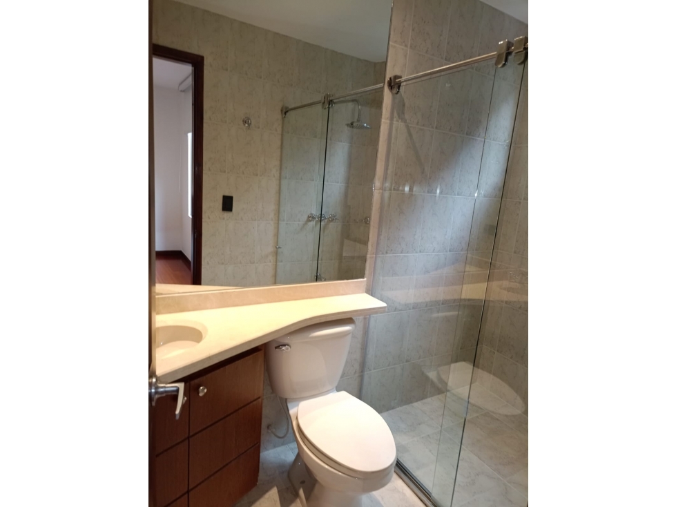 Apartamento en venta en Bella Suiza, Bogotá · foto 9 de 24