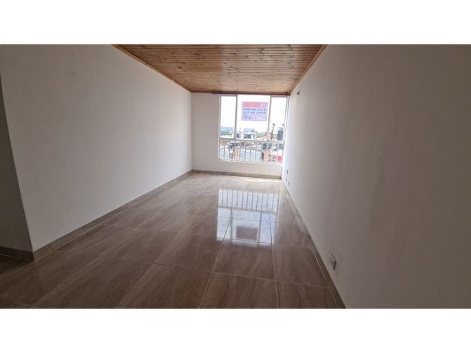Apartamento de 3 alcobas en venta en Parques De Salamanca, Bogotá, 57 m² · foto 4 de 23