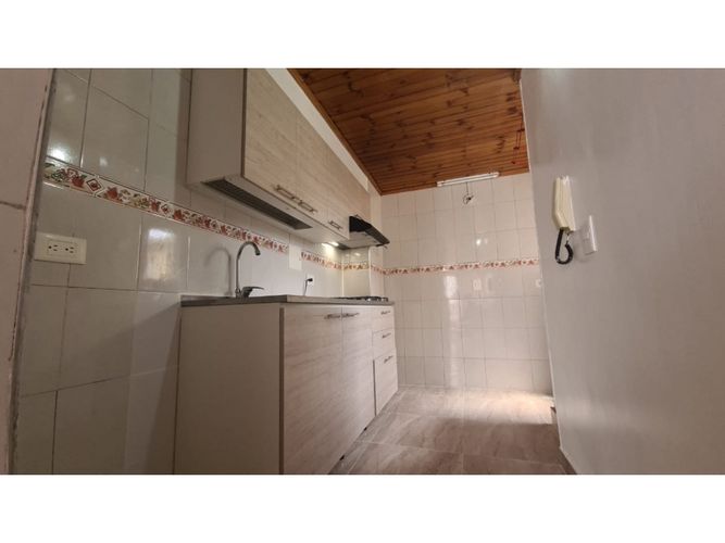 Apartamento de 3 alcobas en venta en Parques De Salamanca, Bogotá, 57 m² · foto 7 de 23