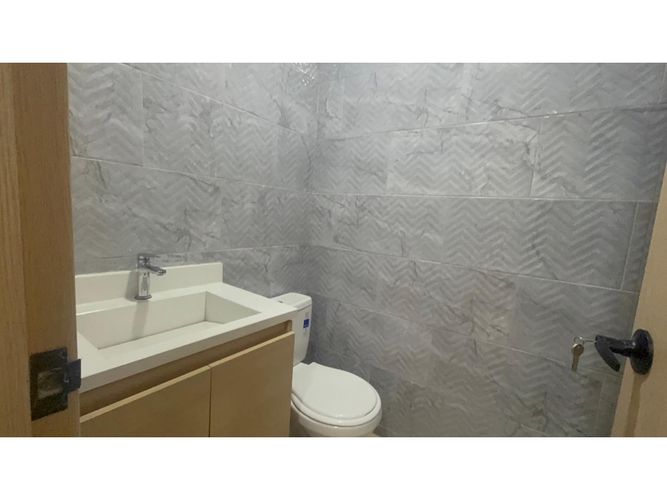 Apartaestudio en venta en Modelia Occidental, Bogotá, 29 m² · foto 15 de 24
