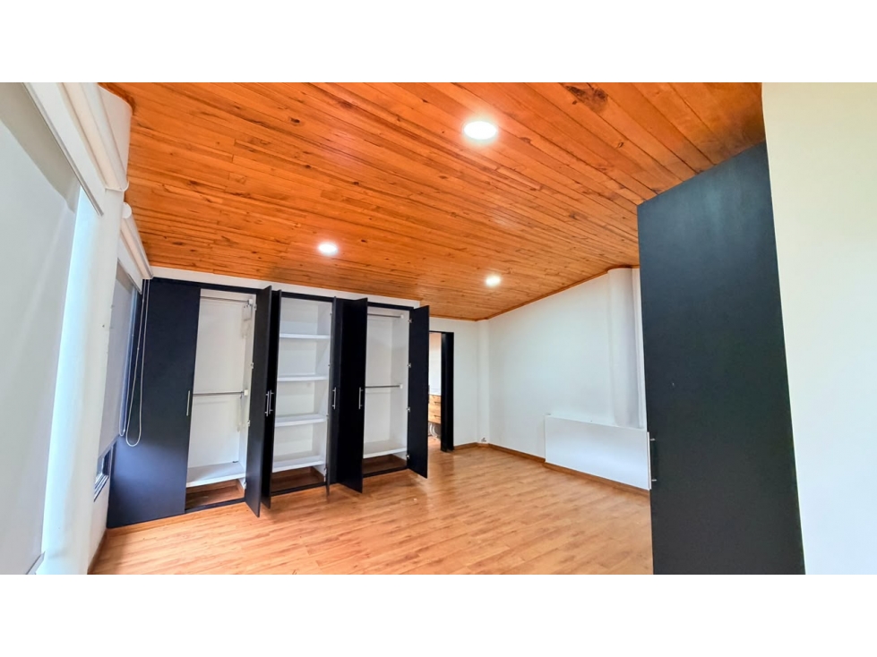 Casa en venta en El Hato, La Calera · foto 5 de 24