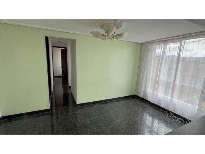 Apartamento de 3 alcobas en venta en Zona Franca, Bogotá, 42 m² · foto 2 de 17